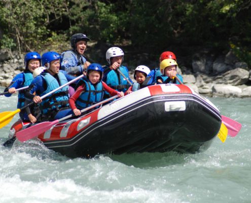 Rafting en famille juste avant la vague du Rabioux